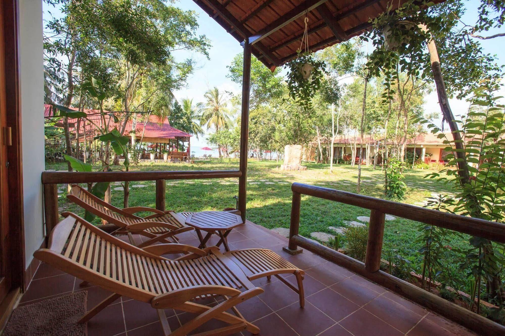 Wild Beach Phu Quoc Resort Exterior photo